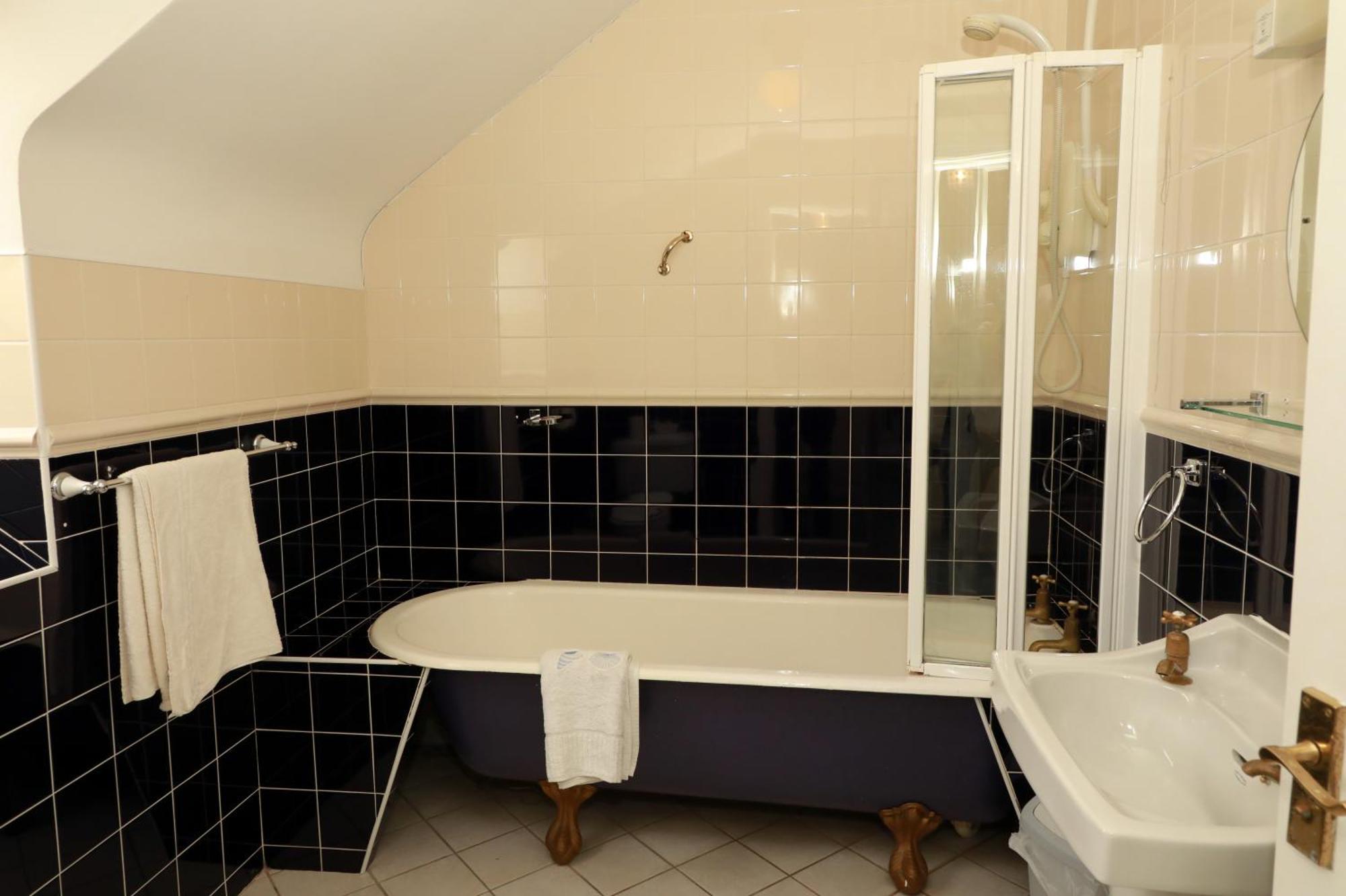 Arus Grattan Apartment Galway Exterior photo
