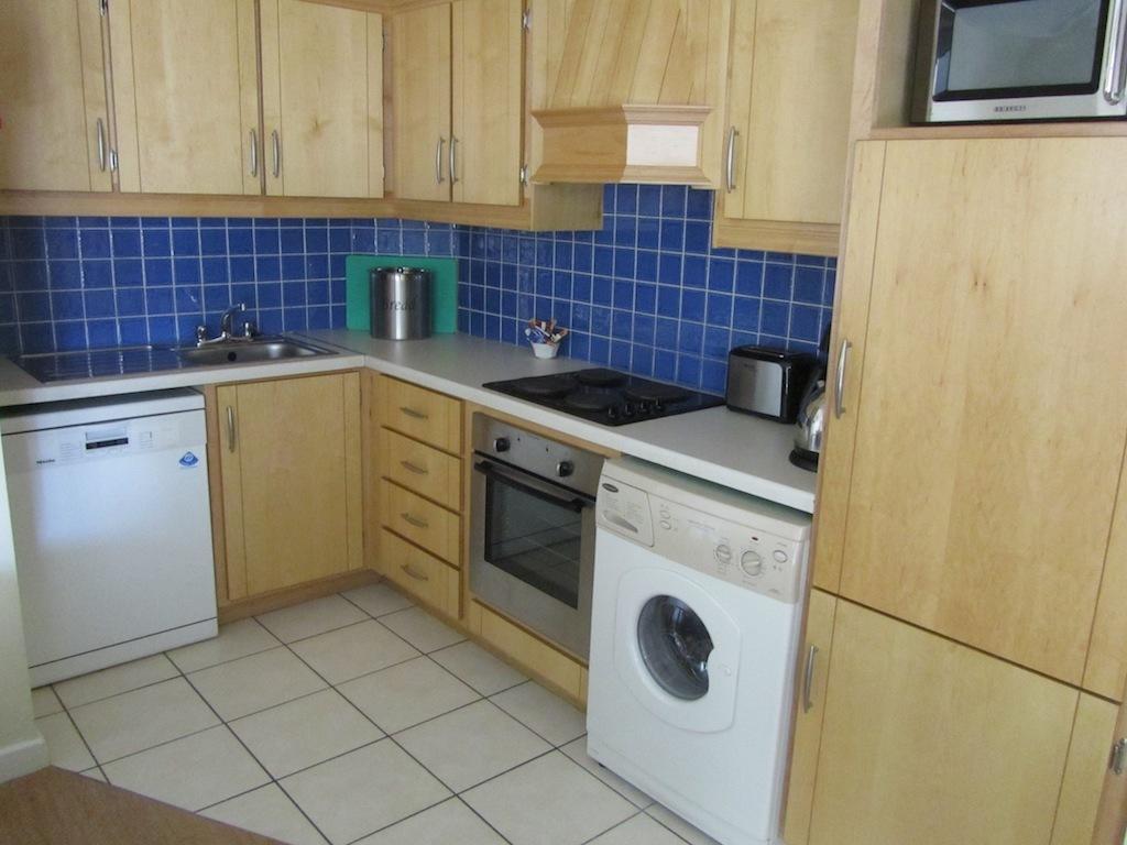 Arus Grattan Apartment Galway Room photo
