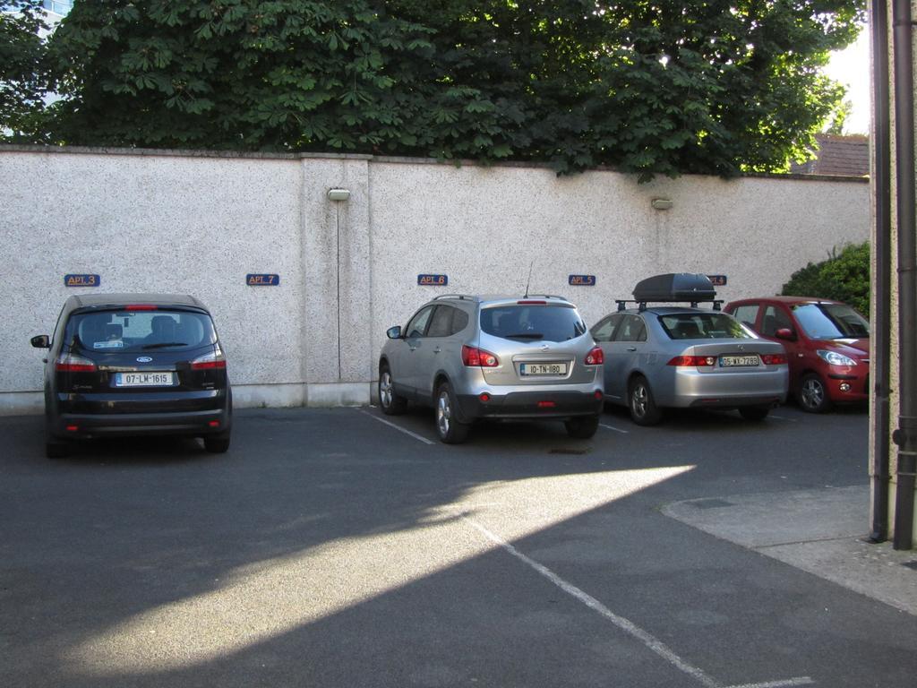 Arus Grattan Apartment Galway Room photo