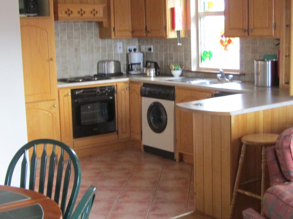 Arus Grattan Apartment Galway Room photo